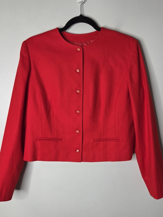 Pendleton Jackets & Blazers - Vintage Pendleton Cropped 100% Virgin Wool Blazer